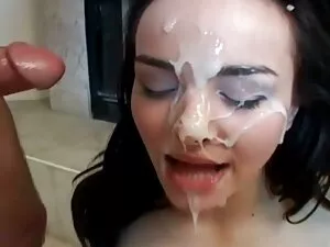 Monja madura tetona  ...