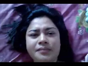 Jovencita apretada e ...